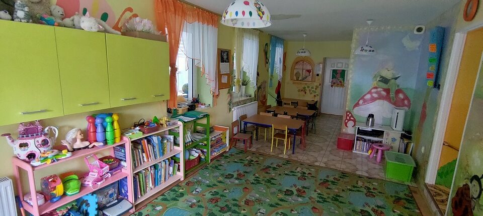 Sale w NIEPUBLICZNE PRZEDSZKOLE „MIŚ”
Przedszkole Warszawa Tarchomin ul:Topolowa 6A tel: 22-676-88-44 ; 602-333-814